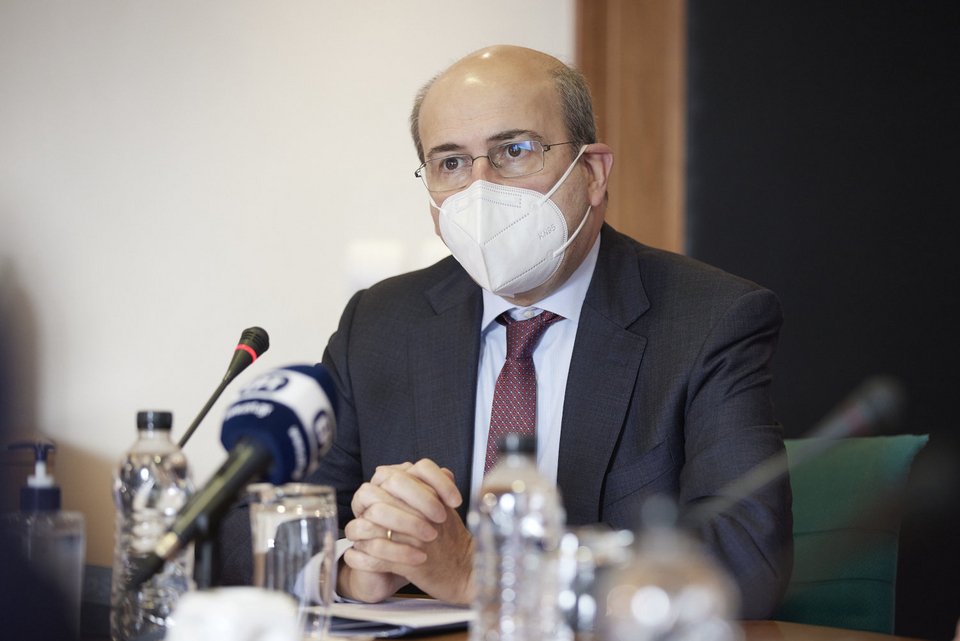 Κυριάκος Μητσοτάκης στον ΟΑΕΔ, Κωστής Χατζηδάκης