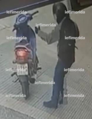 Ο ληστής με το καλάσνικοφ των ΕΛΤΑ