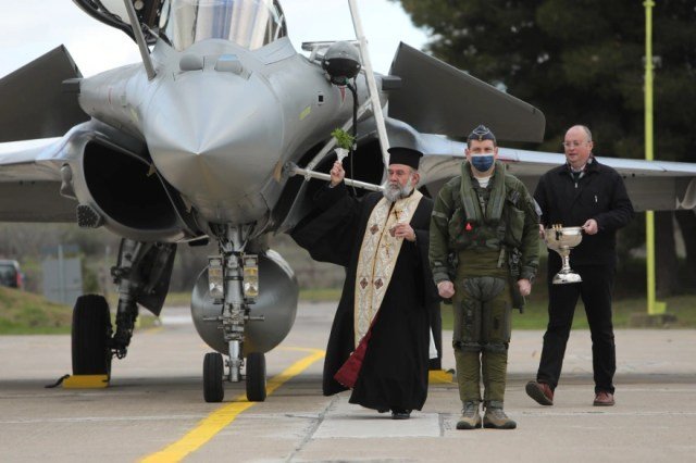 Από τον αγιασμό των Rafale στην Τανάγρα