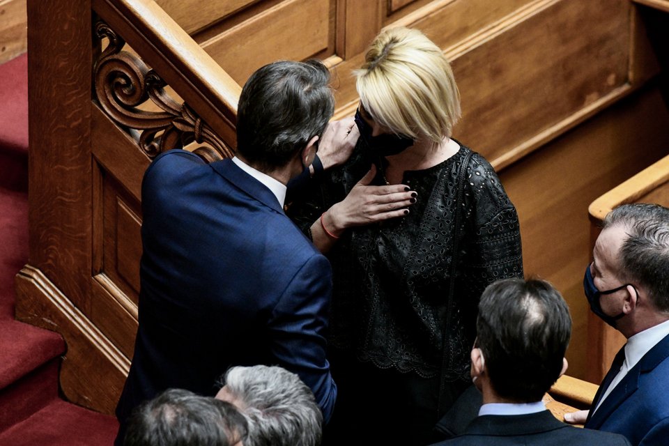 Ο Κυριάκος Μητσοτάκης συλλυπείται την Κατ. Μονογυιού - Φωτογραφία: Eurokinissi