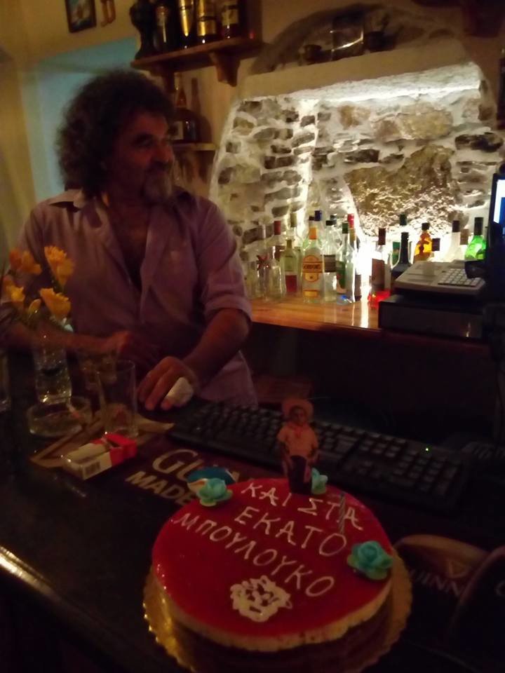 Ο ιδιοκτήτης Μιχάλης Χατζηπέτρος ή…. «Μπουλούκος» όπως τον γνωρίζουν όλοι