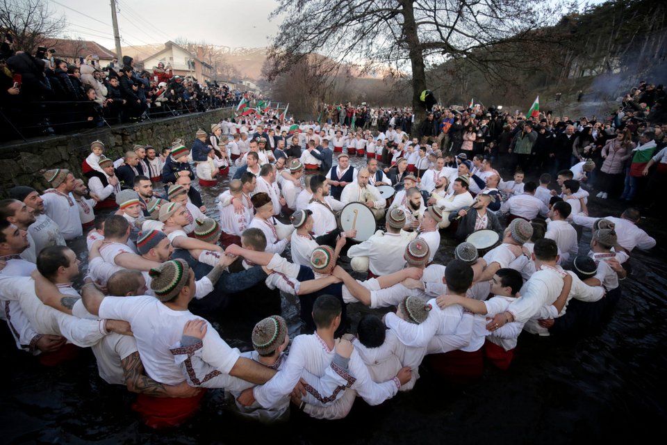 Ο εορτασμός των Θεοφανίων στη Βουλγαρία/ AP Photo/Valentina Petrova