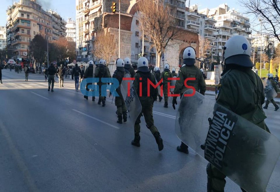 επεισόδια στη Θεσσαλονίκη