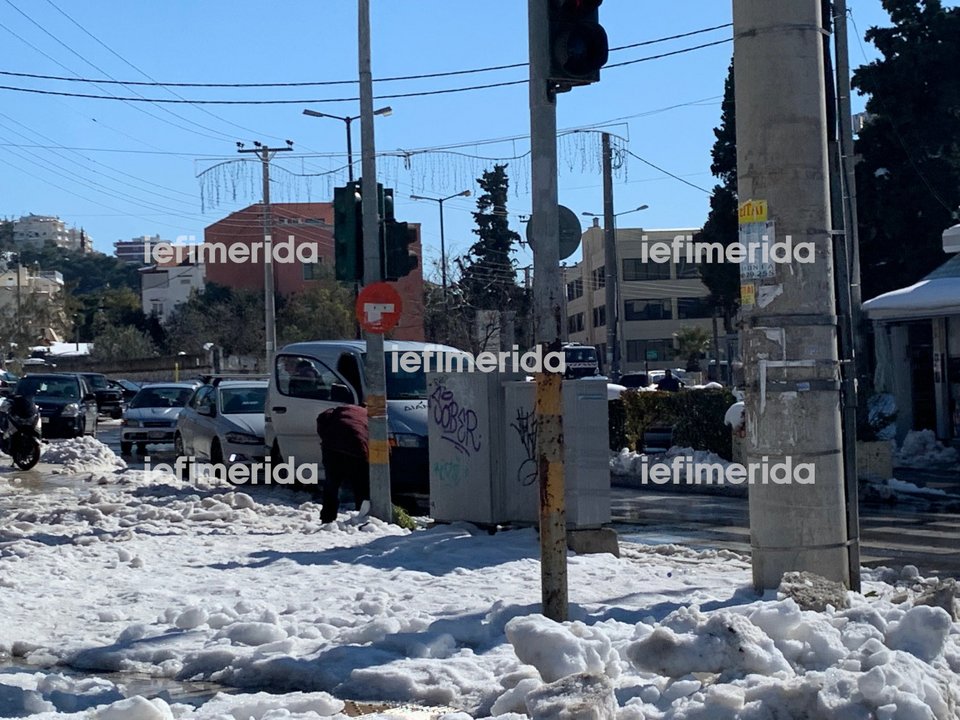 βόρεια προάστια, χιονισμένα στενά