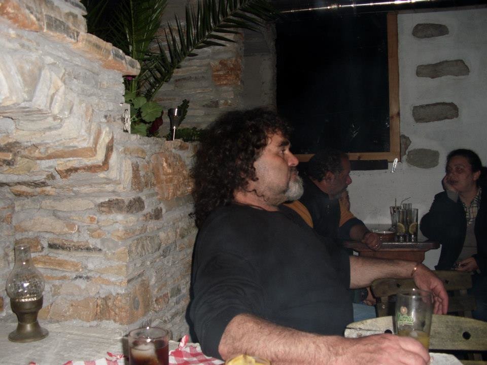 Ο ιδιοκτήτης Μιχάλης Χατζηπέτρος ή…. «Μπουλούκος» όπως τον γνωρίζουν όλοι