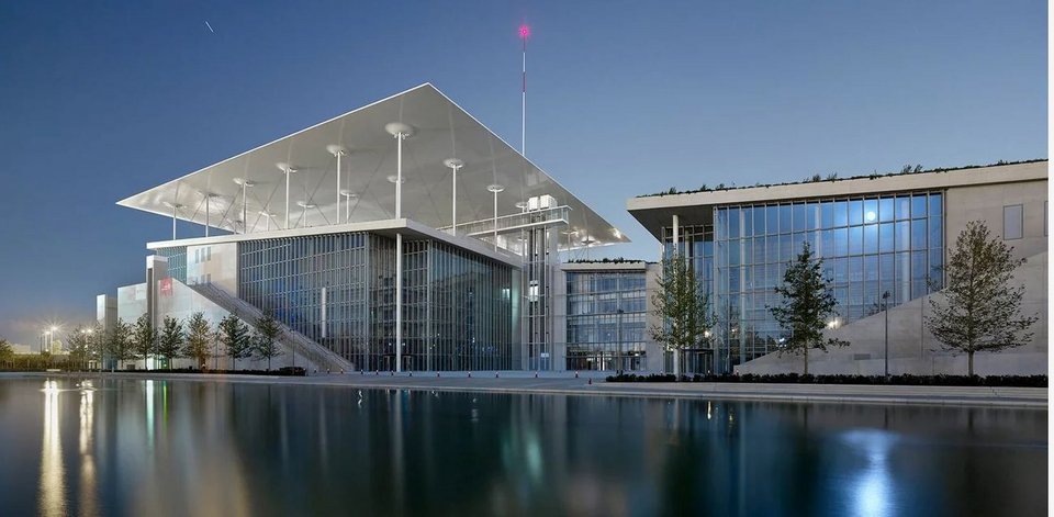 Το ΚΠΙΣΝ φωτογραφημένο από τον Γιώργη Γερόλυμπο