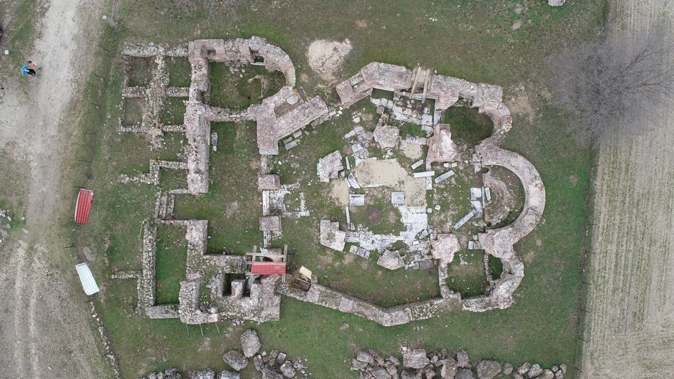  Μαξιμιανούπολη