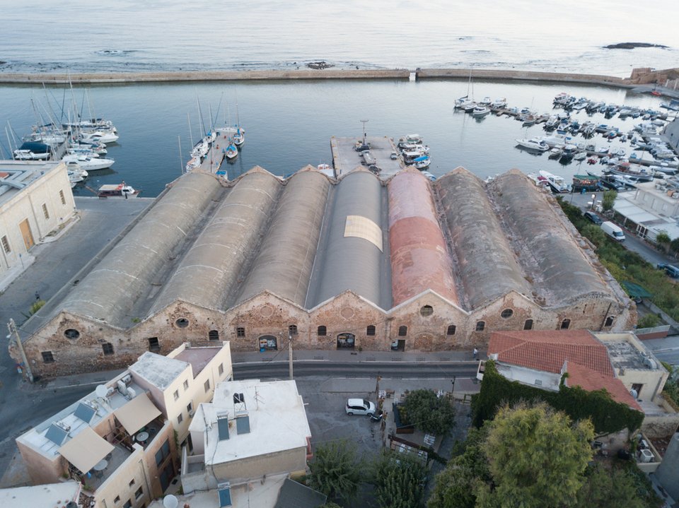 νεωρια