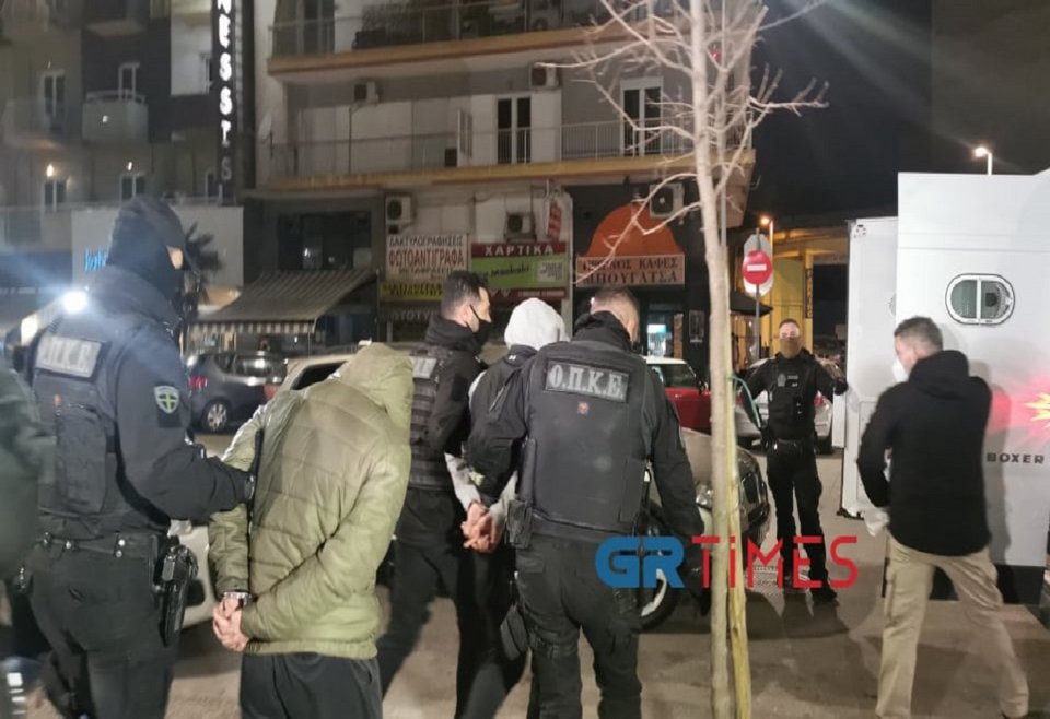 Τρία ακόμα άτομα οδηγούνται στη φυλακή για τη δολοφονία του Άλκη Καμπανού