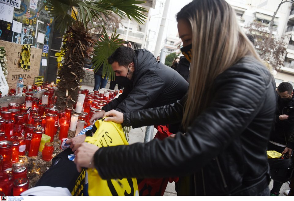 Φόρος τιμής στο σημείο που δολοφονήθηκε ο Άλκης / ΙΝΤΙΜΕ