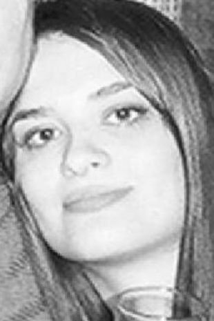 Η Ρενέ Χάρτεβελτ πυροβολήθηκε στο λαιμό από τον Sagawa