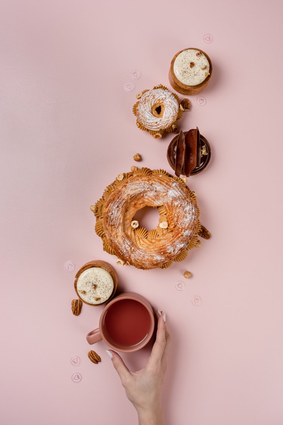 Η Paris Brest με μους από φουντούκια Piemonte και τραγανή πραλίνα à l'ancienne είναι κατά τη γνώμη μου το πιο απολαυστικό γλυκό που έχω δοκιμάσει από το Madame Fraise.