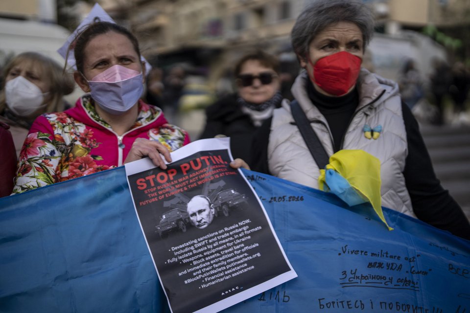 Φωτογραφία: AP Photo/Petros Giannakouris
