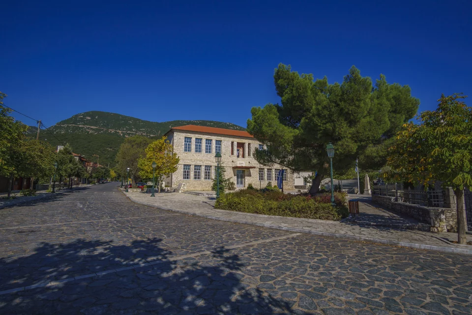 Το πέτρινο σχολείο/ Φώτο: Shuttertock