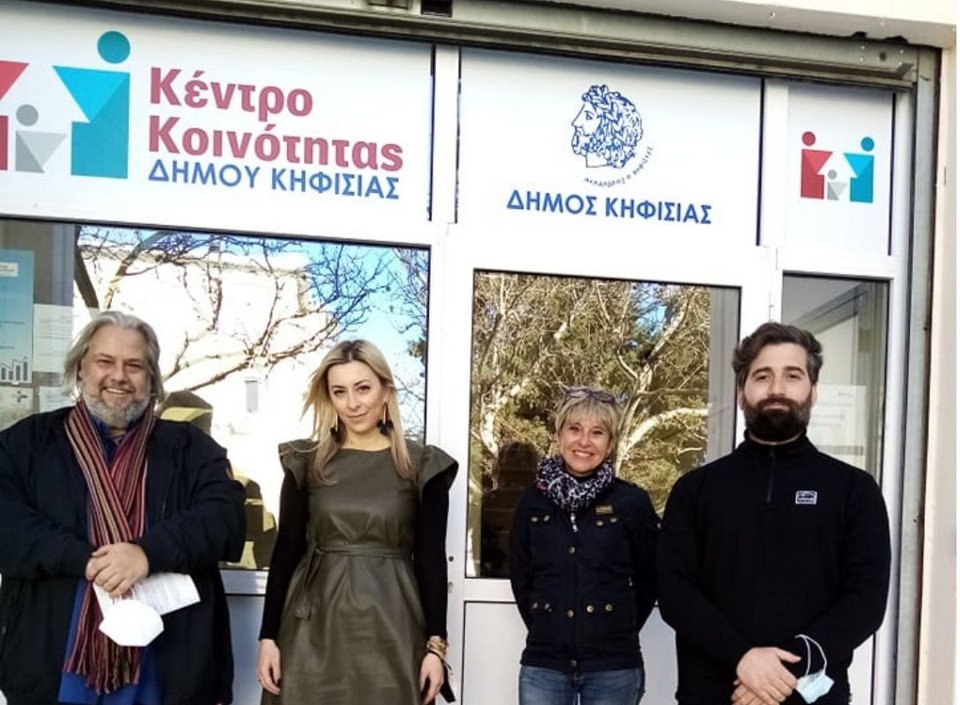 Σταύρος Ζαπάντης-Αντιδήμαρχος Δημοτικής Ενότητας Κηφισιάς, Κοινωνικού Σχεδιασμού, Φιλίας των Πολιτών, Αειφόρου Ανάπτυξης και Ζωοφιλίας, Λίνα Ζέρβα- Κοινωνική Λειτουργός Κέντρου Κοινότητας Δήμου Κηφισιάς, Ζωή Παπαδάτου- Προϊσταμένη της Κοινωνικής Υπηρεσίας Δήμου Κηφισιάς, Ιωάννης Ματαλιωτάκης- Κοινωνικός Λειτουργός της Ένωσης «Μαζί για το Παιδί»