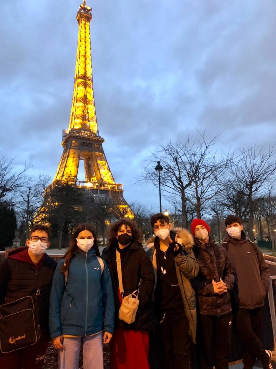 νεαροι άιφελ 