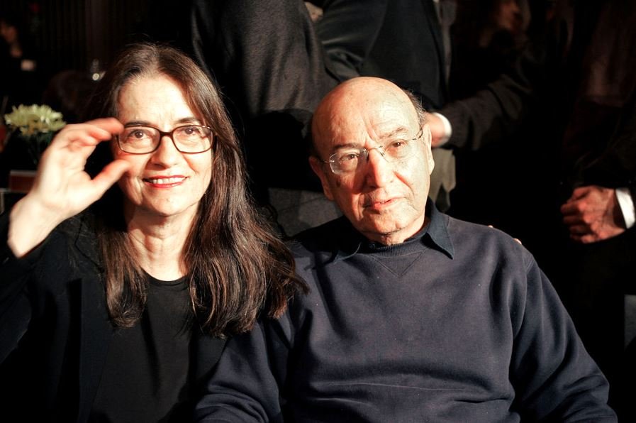 Ελένη Καραϊνδρου, Θόδωρος Αγγελόπουλος 