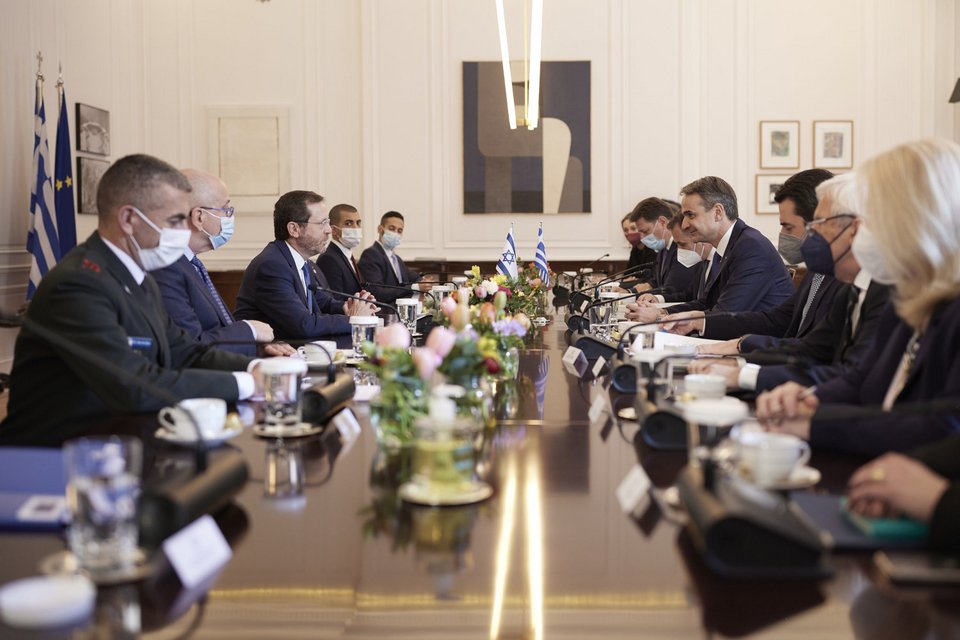 Κυριάκος Μητσοτάκης, Isaac Herzog