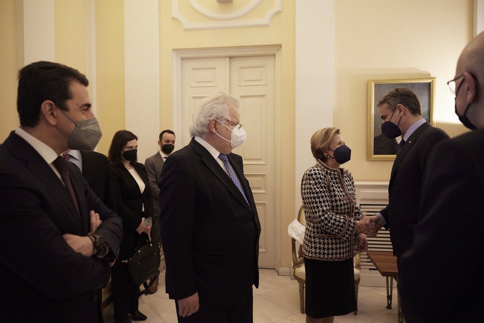 Κυριάκος Μητσοτάκης, Ρουμανία