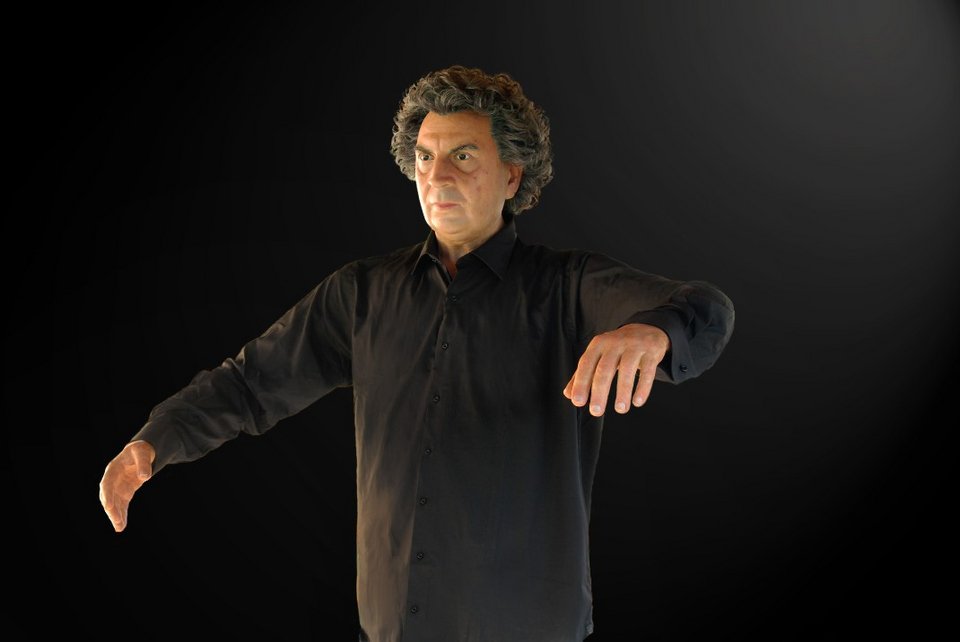 Μίκυ Θεοδωράκης