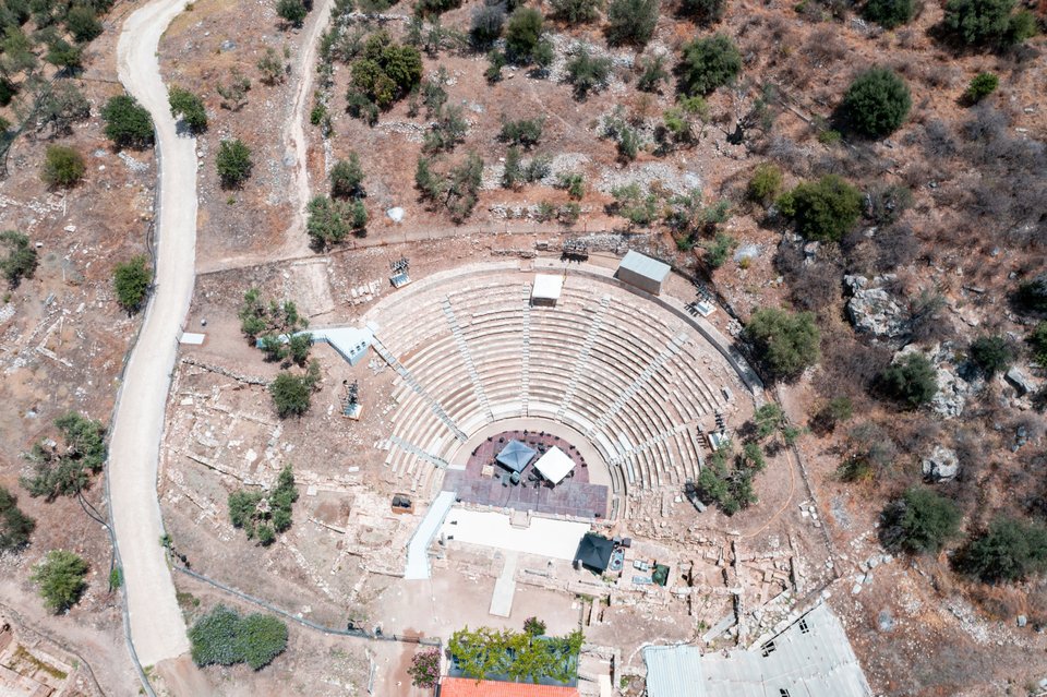 Πλάνο του Μικρού Θεάτρου της Επιδαύρου από drone