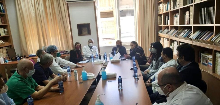 επίσκεψη Μίνα Γκάγκα στα νοσοκομεία Έλενα Βενιζέλου και Κοργιαλένειο Μπενάκειο