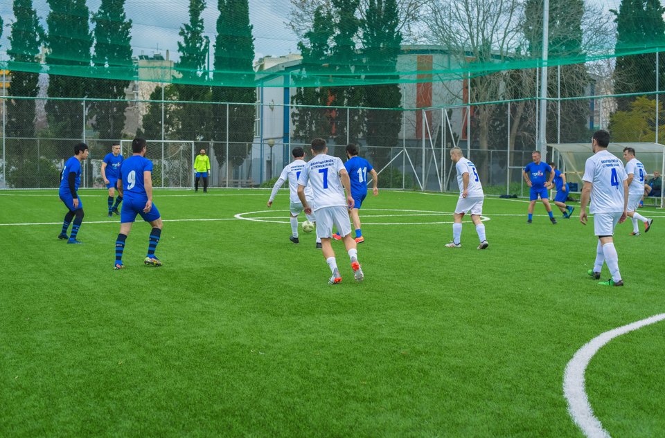 ΝΔ, Ποδοσφαιρικός αγώνας αστυνομικών -πρώην κρατουμένων