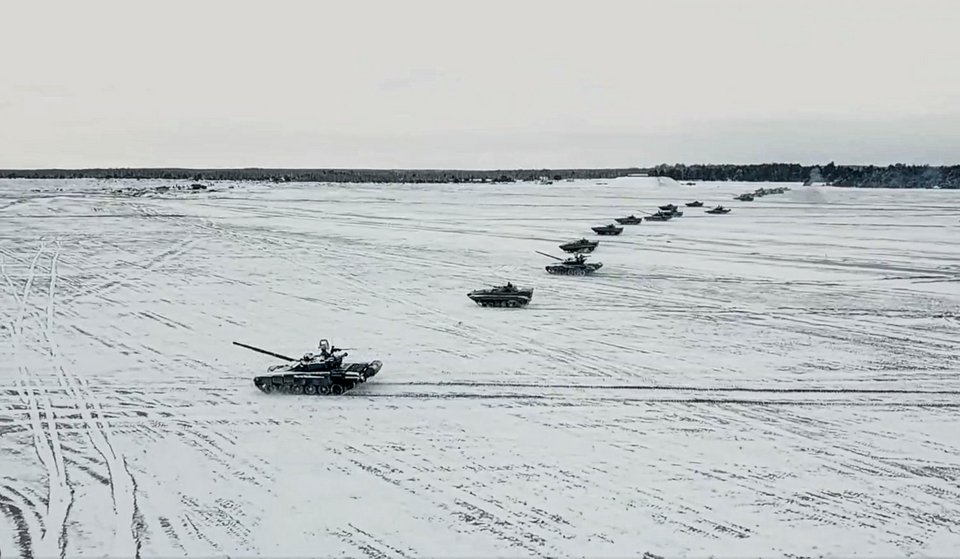 Ρωσικά τανκς σε ετοιμότητα / Φωτογραφία: AP Photos/ Ρωσικό Υπουργείο Άμυνας