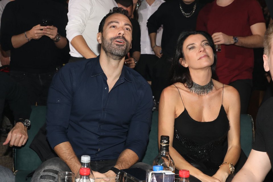 Σάκης Τανιμανίδης Μαρίνα Βερνίκου σε νυχτερινή τους έξοδο