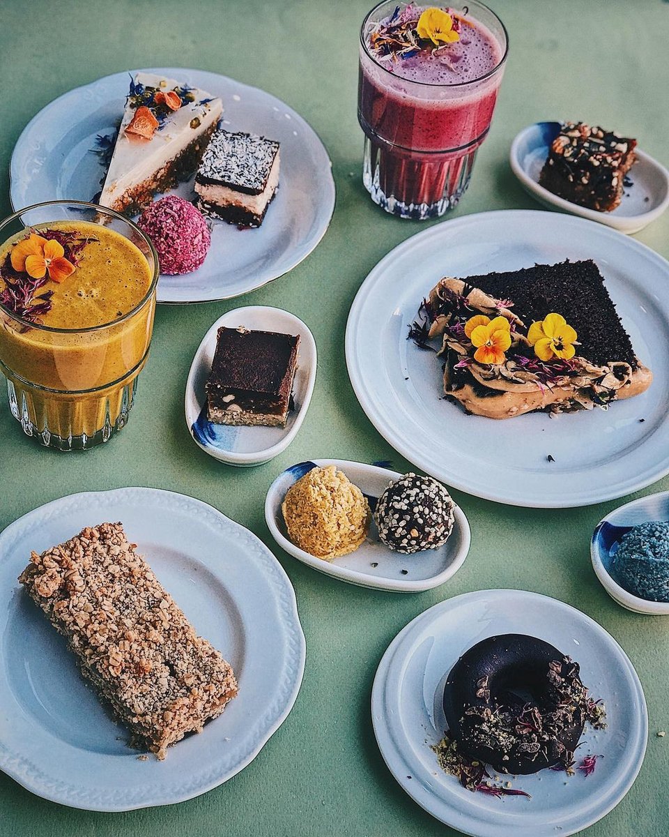 Vegan γλυκά χωρίς ζάχαρη και συντηρητικά, τούρτες, ενεργειακά σνακ, smoothies, coldpress χυμοί