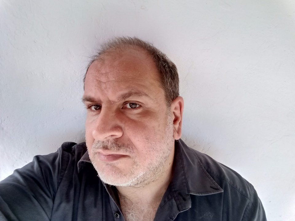 «Το ΝΑΤΟ έμοιαζε περιττό ή αλλοπρόσαλλο. Εκεί έρχεται η γαλλική πολιτική του Μακρόν και φτιάχνει νέα μοντέλα ασφαλείας και συμμαχιών -η γεωστρατηγική ομάδα Γαλλίας, Ελλάδας, Αιγύπτου, Κύπρου και εν μέρει Ισραήλ, παρότι δεν έχει τυπική μορφή, είναι ένα τέτοιο δείγμα», λέει στο iefimerida o Παναγής Παναγιωτόπουλος