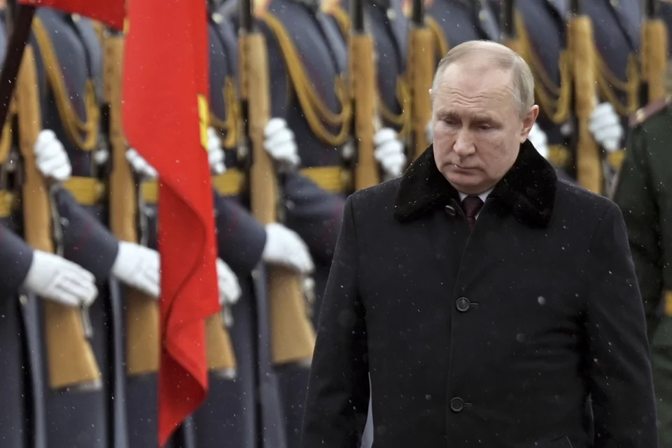 O Βλαντίμιρ Πούτιν πιστεύει ότι η εξουσία του εκπορεύεται από τον Θεό και νιώθει εκλεκτός σαν τσάρος Φωτογραφία: Alexei Nikolsky/AP images