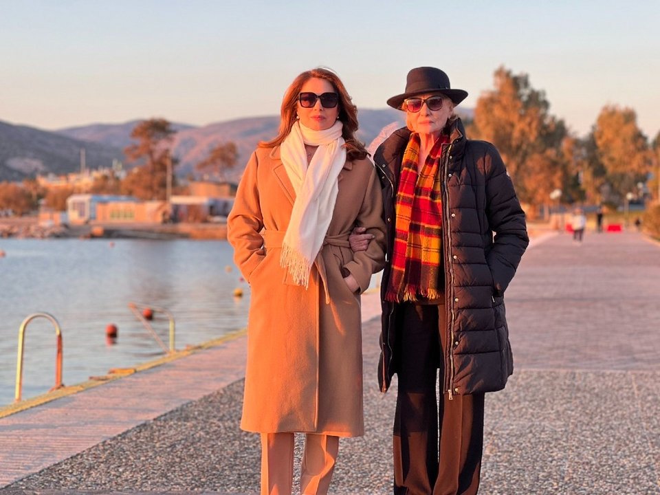 Τα γυρίσματα έγιναν σε εξωτερικό χώρο στα νότια προάστια