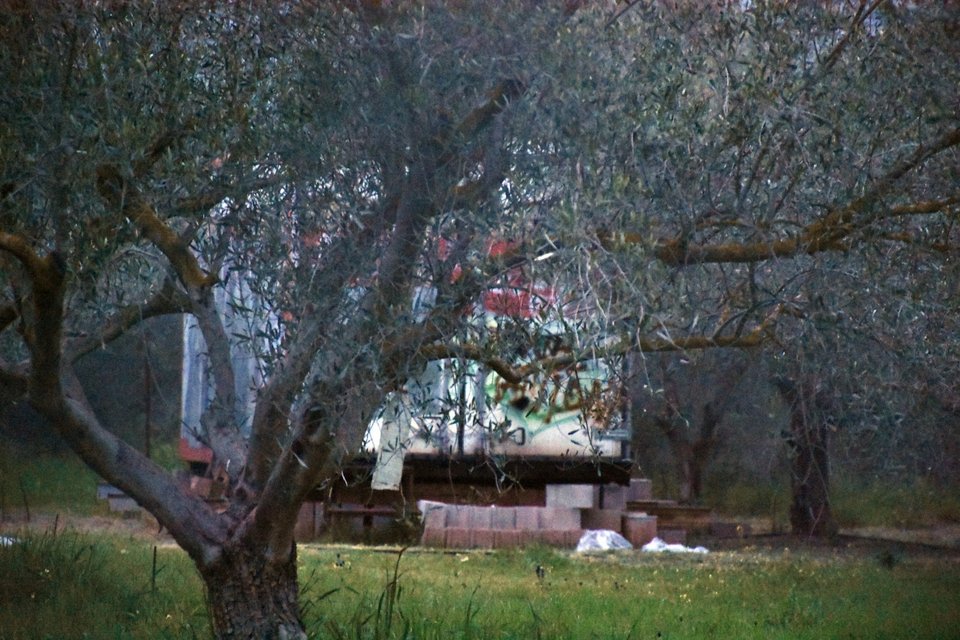 Νεκροί πατέρας και γιος σε κοντέινερ στο Άργος