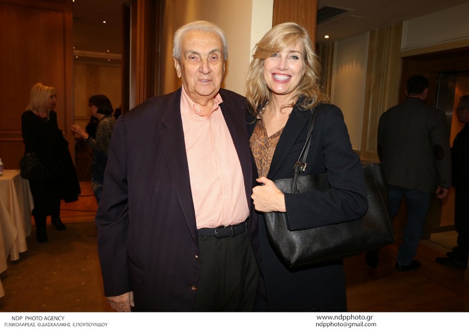  Δημήτρης Κοντομηνάς, Laurie Holcombe στην πρώτη τους δημόσια εμφάνιση.