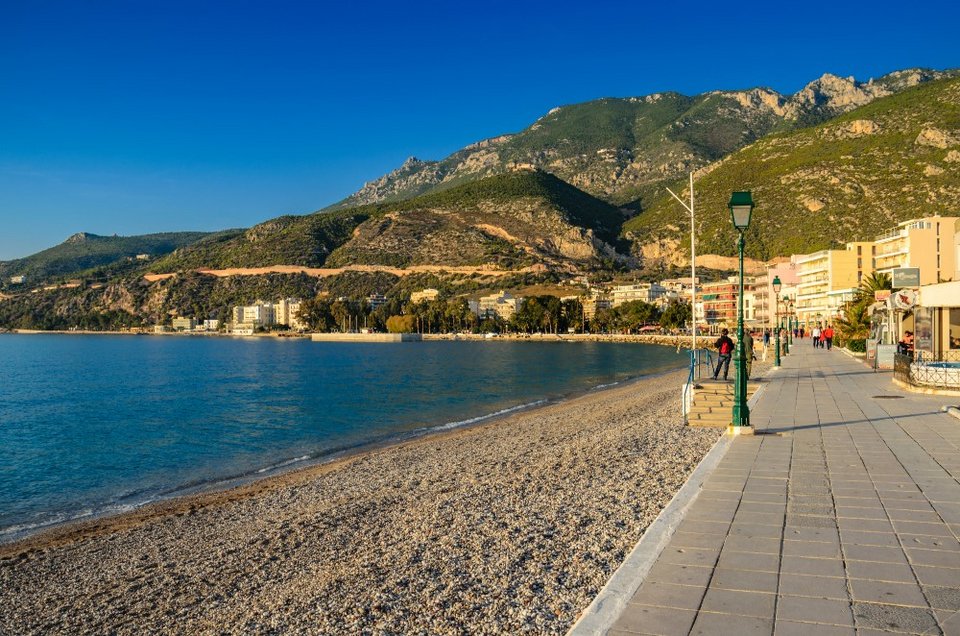 Λουτράκι