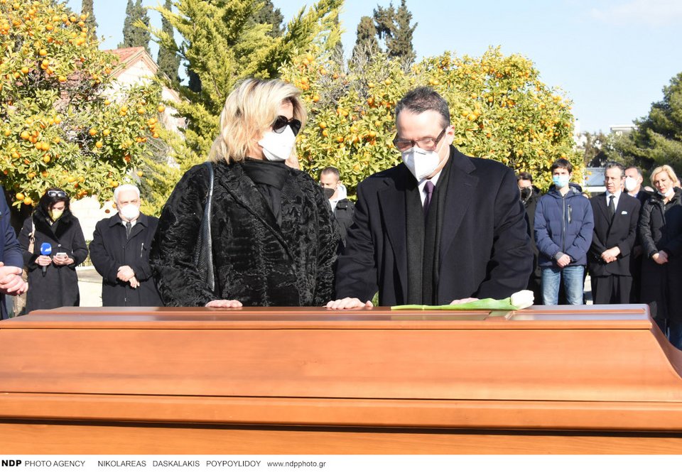 κηδεία Δημήτρη Κοντομηνά
