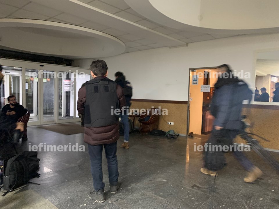 Το Κιέβο αδειάζει αλλά οι ανταποκριτές αυξάνονται