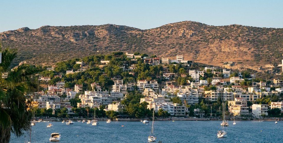 Μόλις 35 λεπτά από το κέντρο της Αθήνας/ Φώτο:Shuttertock