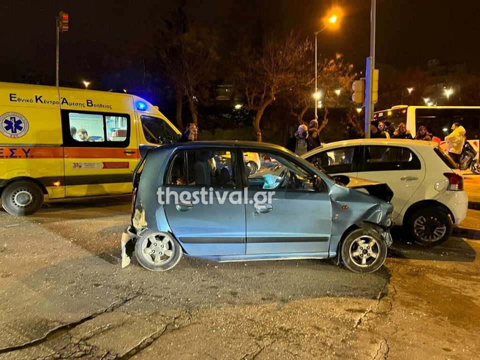 τροχαίο με αστικό λεωφορείο στη Θεσσαλονίκη