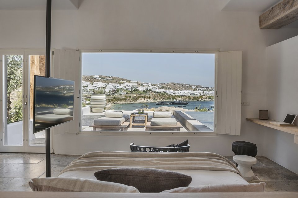 Master Suite του Nhotel με ιδιωτική πισίνα