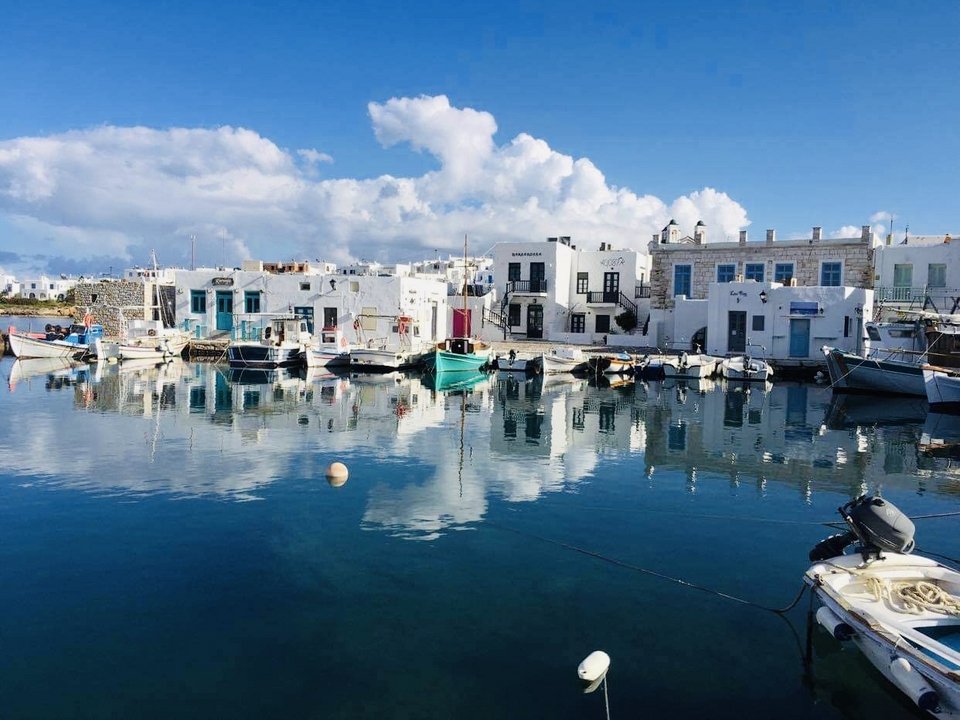 Το υπέροχο λιμάνι της Νάουσας στην Πάρο - Φωτογραφία: Νίκη Μηταρέα