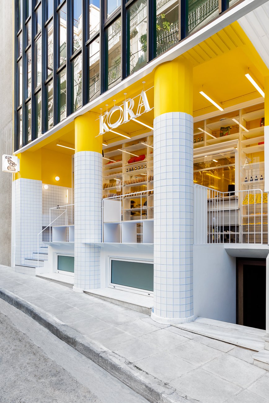 Εξωτερική άποψη του φούρνου Kora Bakery στην οδό Αναγνωστοπούλου στο Κολωνάκι - Φωτογραφία: Μariana Βisti/Courtesy of Kora Bakery