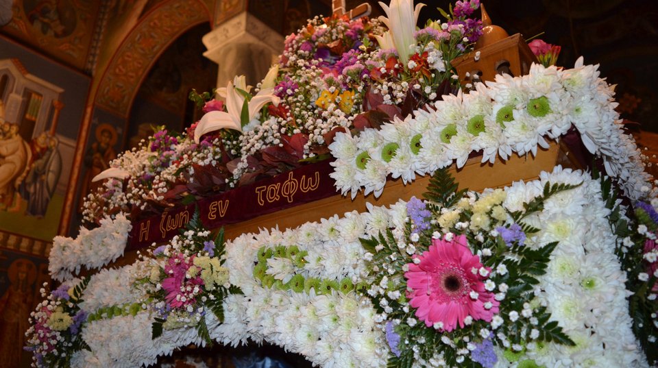 Ο Επιτάφιος με τον μοναδικό του στολισμό / Φωτογραφία: Eurokinissi