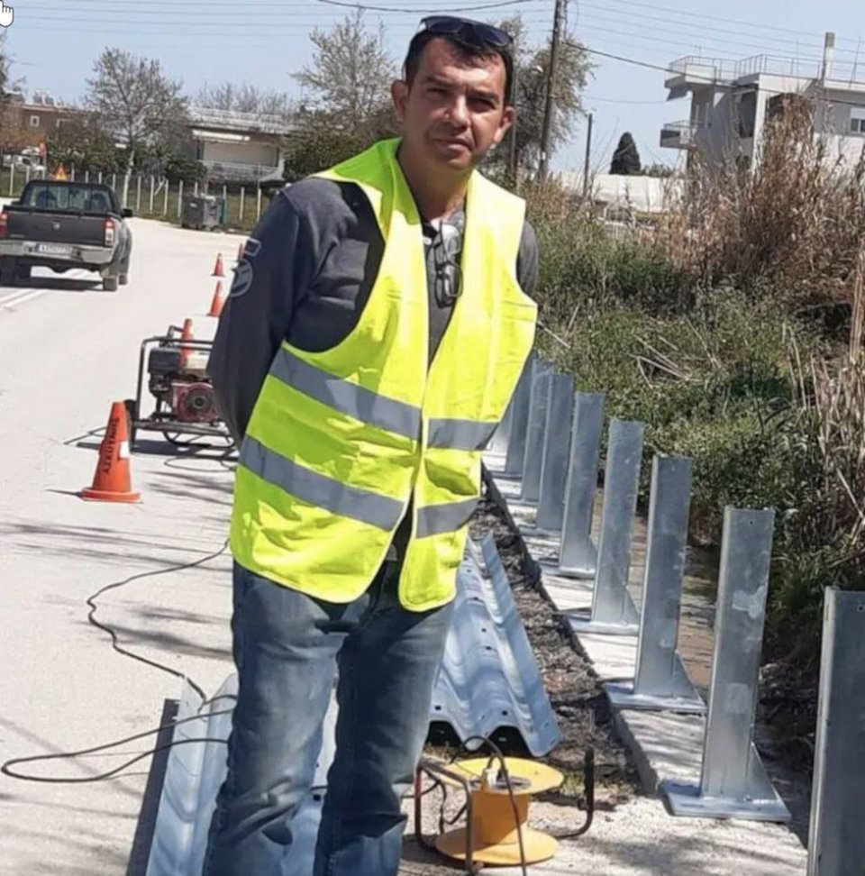 O 50χρονος Γιώργος Ασκούνης που έχασε τη ζωή του από πτώση στην Πάτρα / thebest.gr