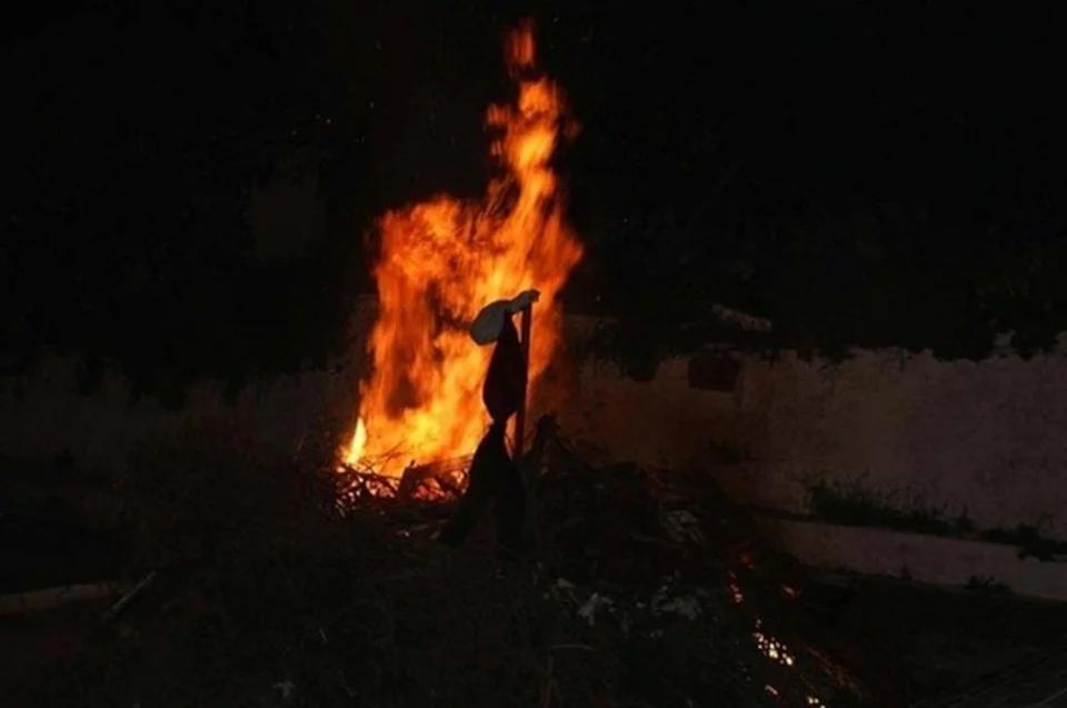 Κυριακή του Πάσχα: Κάψιμο του Ιούδα στην Τεμένη Αιγίου