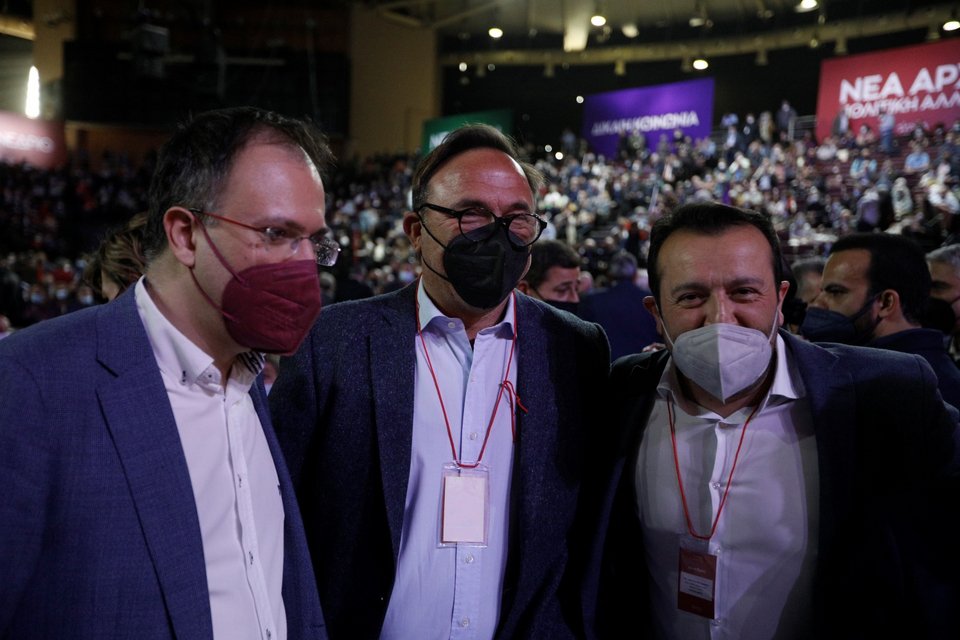 Θ. Θεοχαρόπουλος, Π. Κόκκαλης και Ν. Παππάς / Φωτογραφία: ΤΑΤΙΑΝΑ ΜΠΟΛΑΡΗ/EUROKINISSI