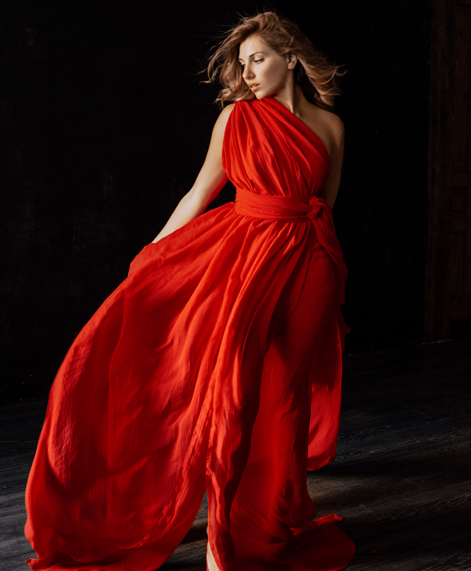 Ενα μήνυμα ειρήνης: η rising star Diana Tishchenko διαμόρφωσε το πρόγραμμά της ώστε να βρίσκεται στην ιστορική συναυλία στη Δήλο /photo by Anastasia Vodchenko