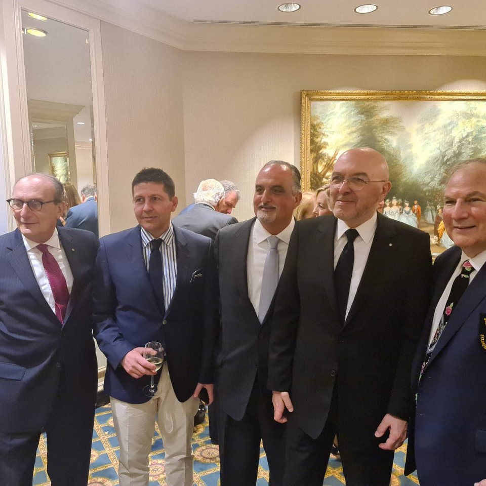 Από το δείπνο της ελληνοαμερικανικής Κοινότητας προς τιμήν του κ. Μητσοτάκη / Φωτογραφία: iefimerida