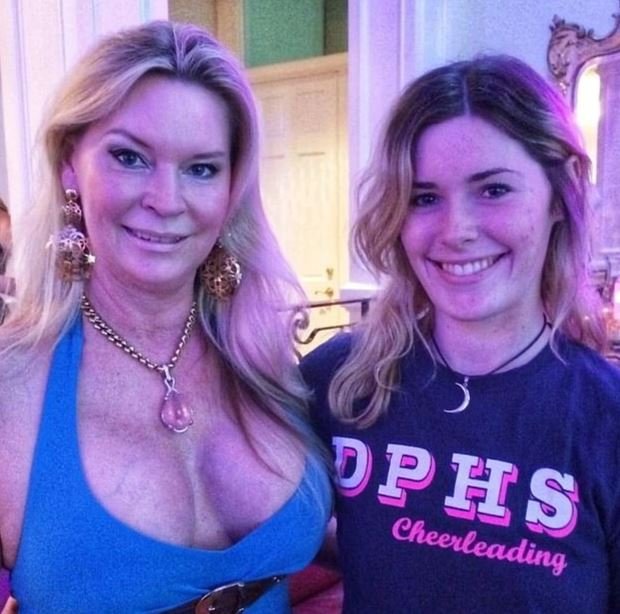 Η Jackie με την κόρη της Victoria 